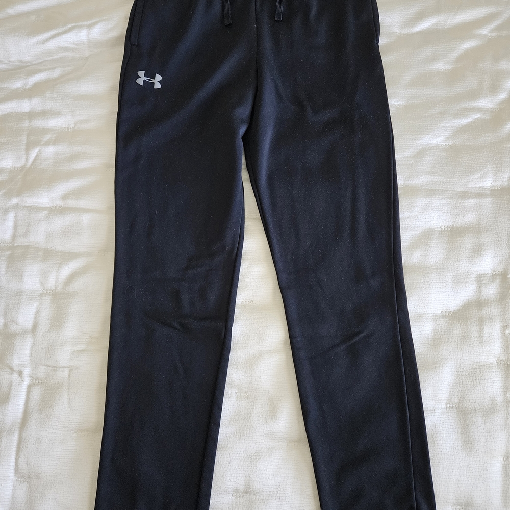 Under Armour Boy's Black Joggers YXL